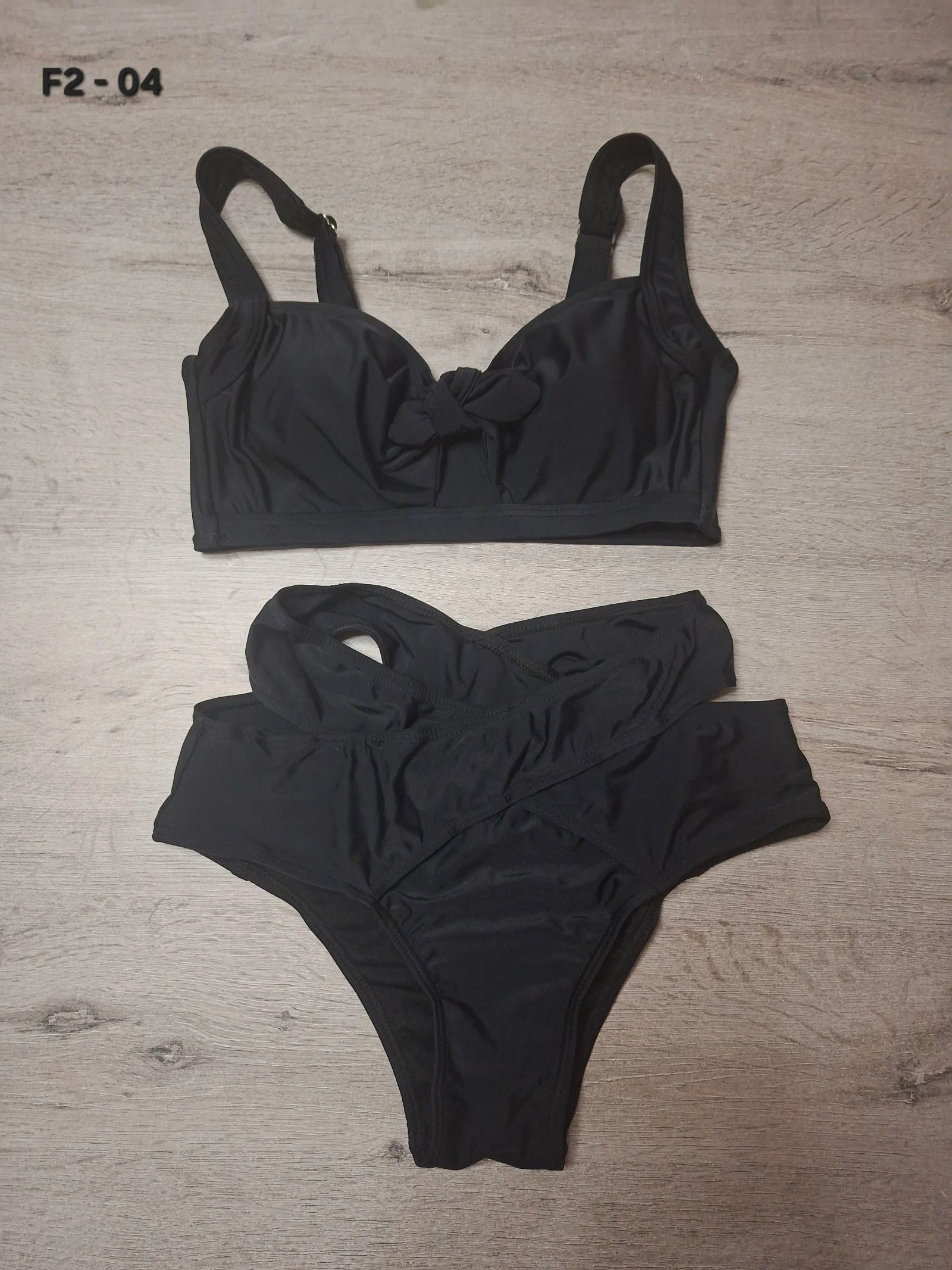 🌷F2-04🌷Maillot de bain 2 pièces noir – Taille S – Chic, élégant & ultra flatteur🌷